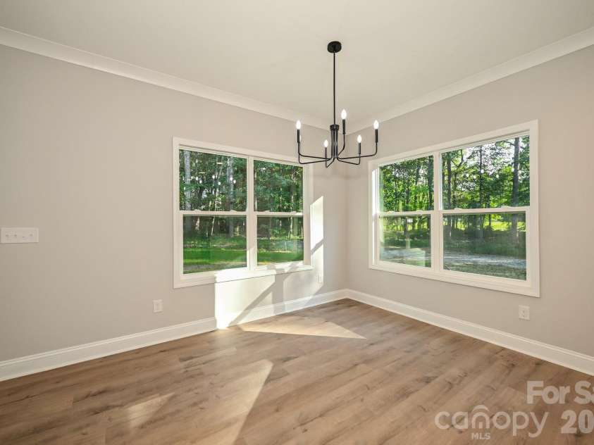 1818 New Salem Road, Monroe, NC 28110.  MLS# CAR4382625, YatesRealty ID 24797. Breakfast area