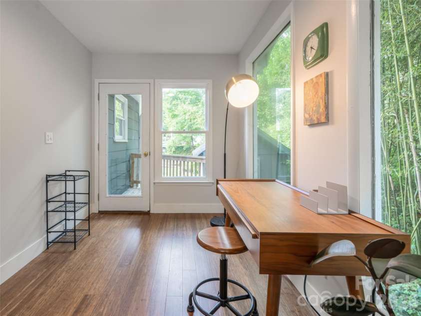 70 Michigan Avenue, Asheville, NC 28806.  MLS# CAR4383698, YatesRealty ID 24798. 