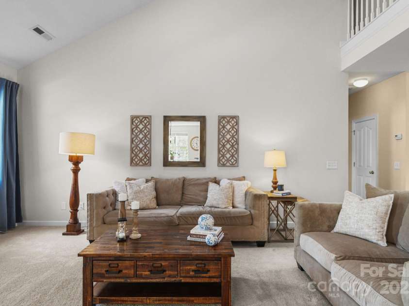 9814 Tompkins Lane, Waxhaw, NC 28173.  MLS# CAR4315972, YatesRealty ID 24798. 