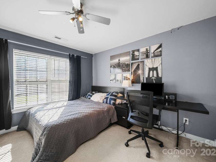 9814 Tompkins Lane, Waxhaw, NC 28173.  MLS# CAR4315972, YatesRealty ID 24798. 