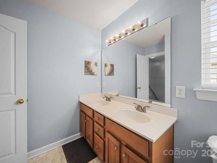 9814 Tompkins Lane, Waxhaw, NC 28173.  MLS# CAR4315972, YatesRealty ID 24798. 