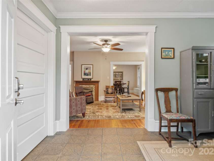 75 Cherry Street, Asheville, NC 28801.  MLS# CAR4231826, YatesRealty ID 248. 