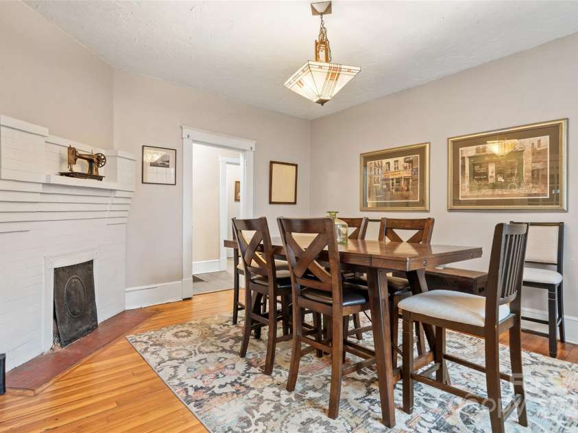 75 Cherry Street, Asheville, NC 28801.  MLS# CAR4231826, YatesRealty ID 248. 