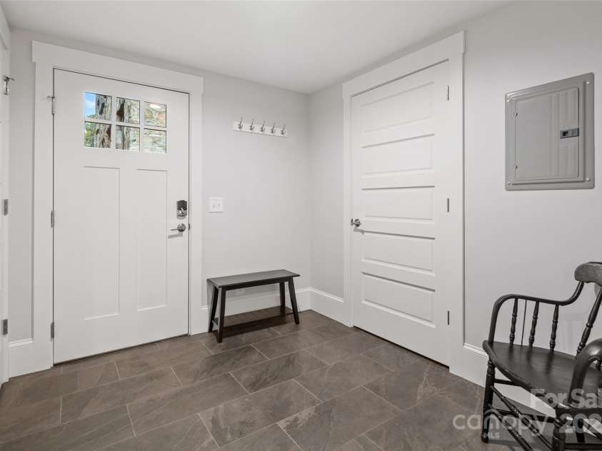 75 Cherry Street, Asheville, NC 28801.  MLS# CAR4231826, YatesRealty ID 248. 