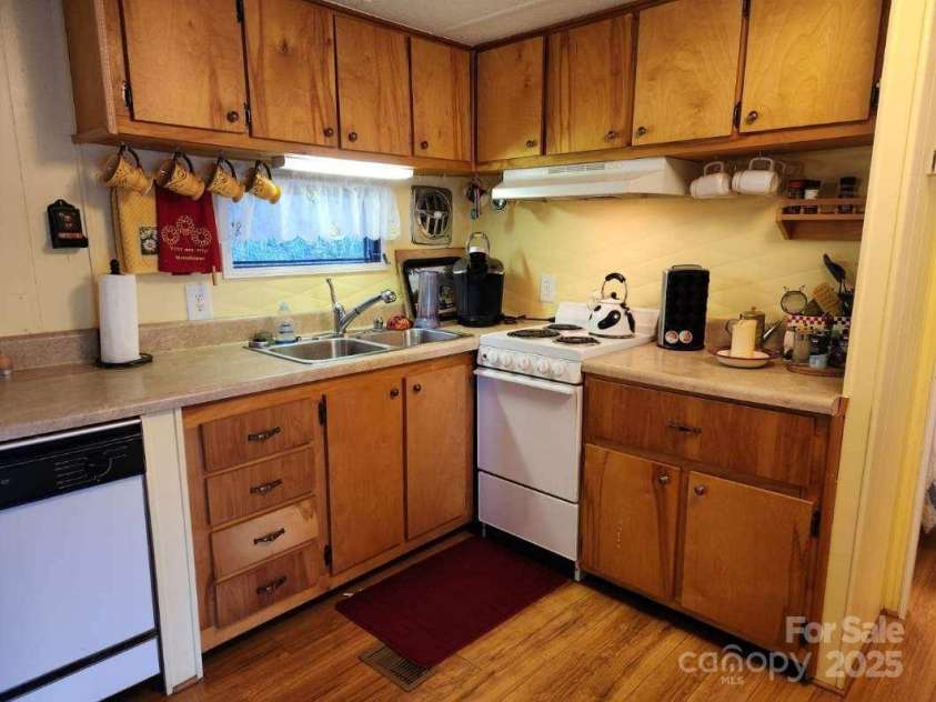 1680 Williamson Road, Whittier, NC 28789.  MLS# CAR4237514, YatesRealty ID 2480. 