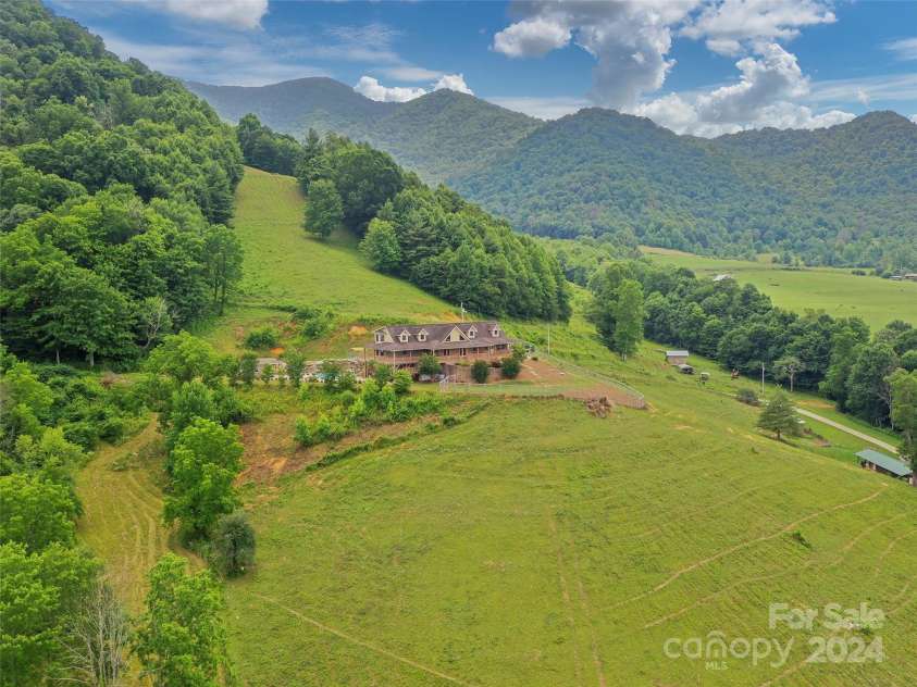 317 Camp Branch Road, Clyde, NC 28721.  MLS# CAR4198208, YatesRealty ID 2480. 