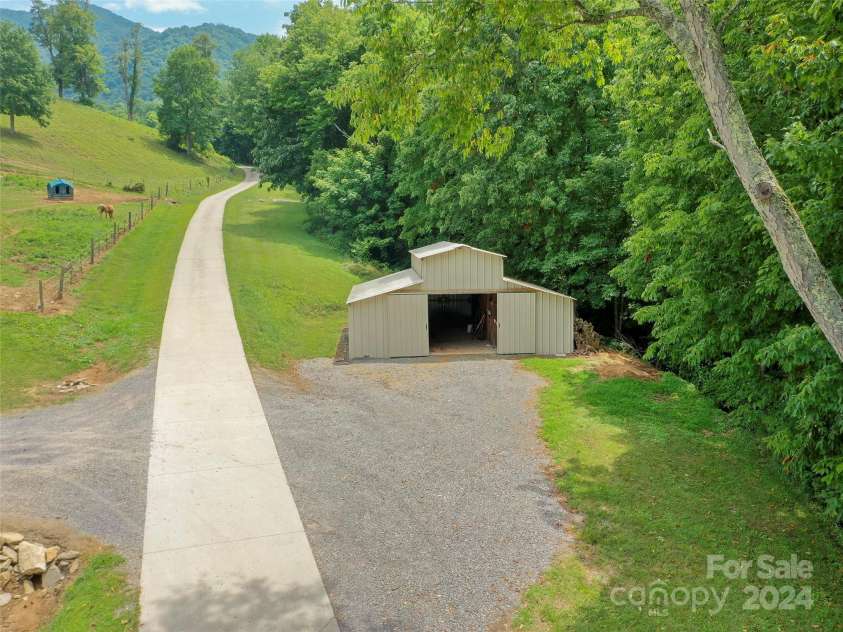 317 Camp Branch Road, Clyde, NC 28721.  MLS# CAR4198208, YatesRealty ID 2480. 