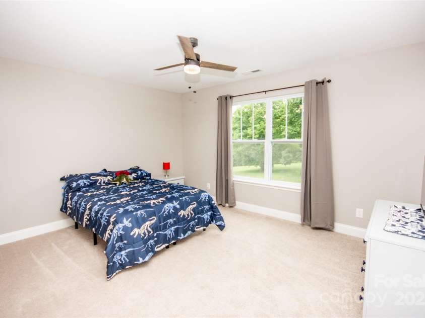 164 Vance Farm Drive, Statesville, NC 28625.  MLS# CAR4264659, YatesRealty ID 24800. Upper level bedroom