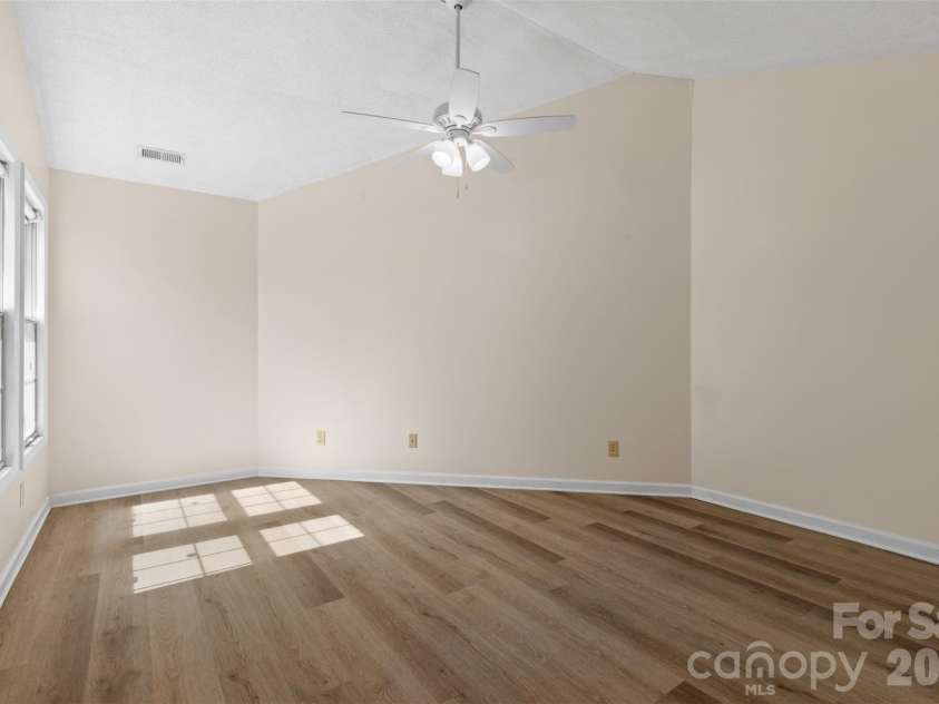 1843 Charter Drive, Rock Hill, SC 29732.  MLS# CAR4382370, YatesRealty ID 24800. 