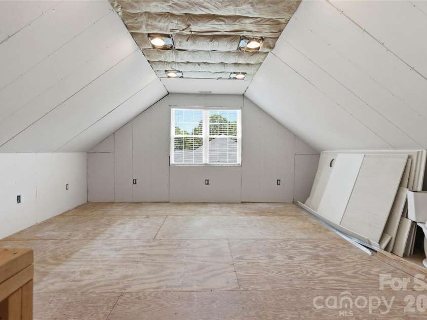 124 Elizabeth Hearth Road, Mooresville, NC 28115.  MLS# CAR4380712, YatesRealty ID 24802. Third floor space just needs the finishes!