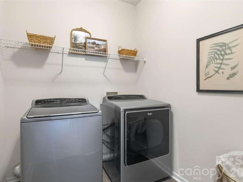 124 Elizabeth Hearth Road, Mooresville, NC 28115.  MLS# CAR4380712, YatesRealty ID 24802. Upstairs laundry