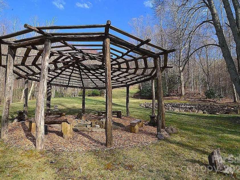 617 Norton Fork Road, Hot Springs, NC 28743.  MLS# CAR4274802, YatesRealty ID 24802. 