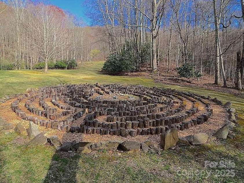 617 Norton Fork Road, Hot Springs, NC 28743.  MLS# CAR4274802, YatesRealty ID 24802. 