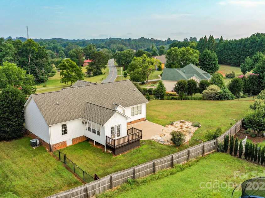 414 Bob Hardin Road, Rutherfordton, NC 28139.  MLS# CAR4279538, YatesRealty ID 24804. 