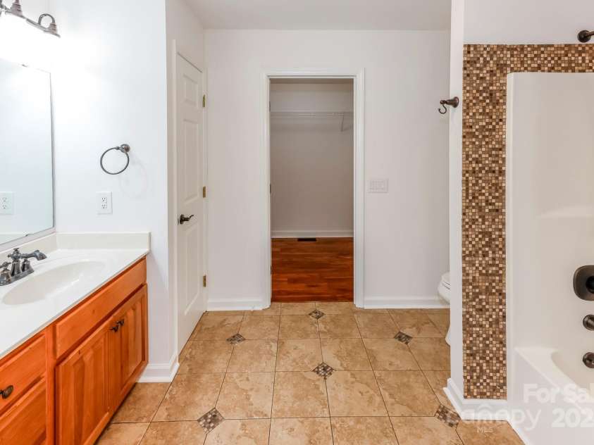 414 Bob Hardin Road, Rutherfordton, NC 28139.  MLS# CAR4279538, YatesRealty ID 24804. 