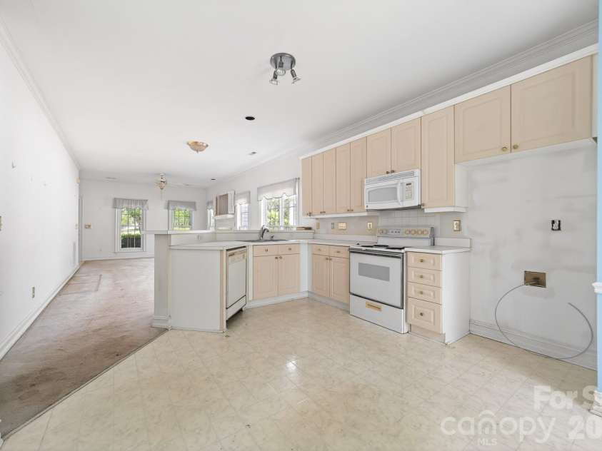 5708 Hoover Street, Indian Trail, NC 28079.  MLS# CAR4384537, YatesRealty ID 24806. 