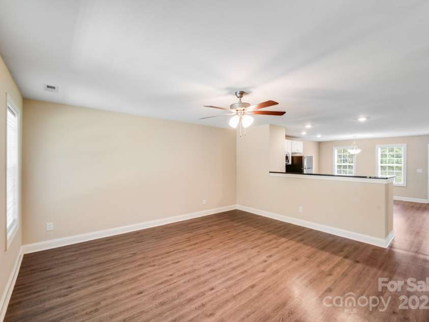 115 Dove Avenue, Concord, NC 28025.  MLS# CAR4274637, YatesRealty ID 24808. 