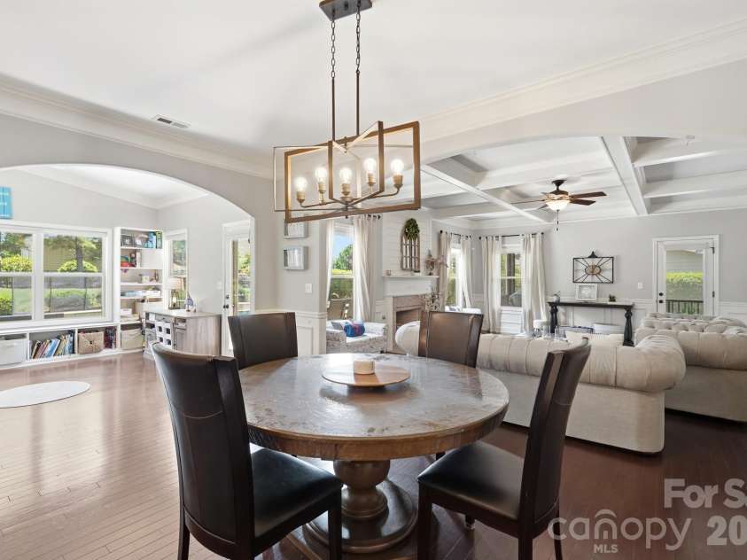 1711 Laurel Hill Drive, Waxhaw, NC 28173.  MLS# CAR4381544, YatesRealty ID 24808. 