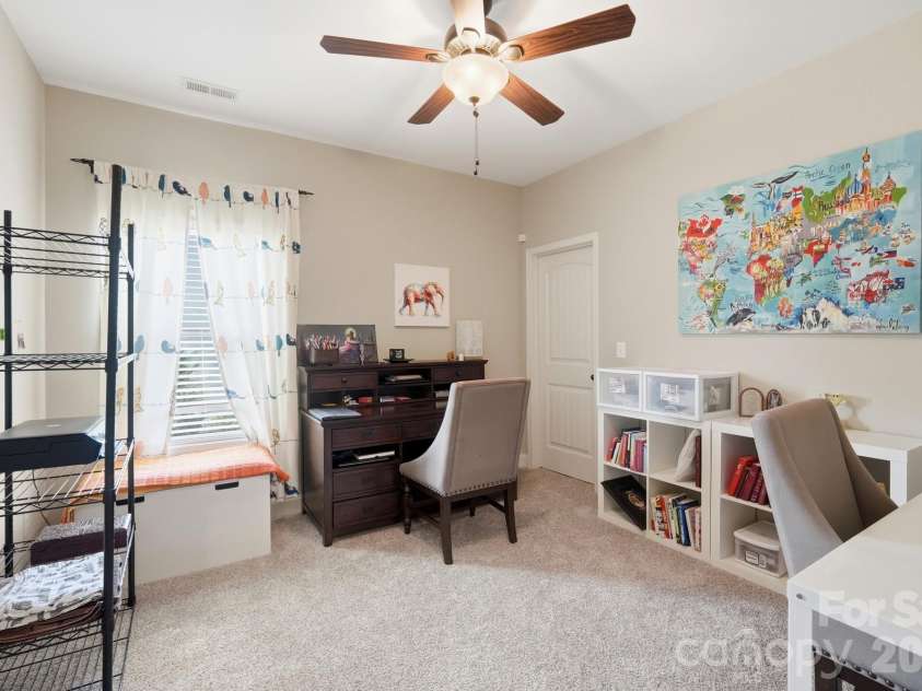 1711 Laurel Hill Drive, Waxhaw, NC 28173.  MLS# CAR4381544, YatesRealty ID 24808. 