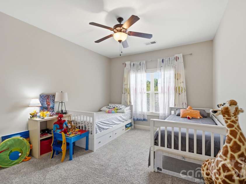 1711 Laurel Hill Drive, Waxhaw, NC 28173.  MLS# CAR4381544, YatesRealty ID 24808. 
