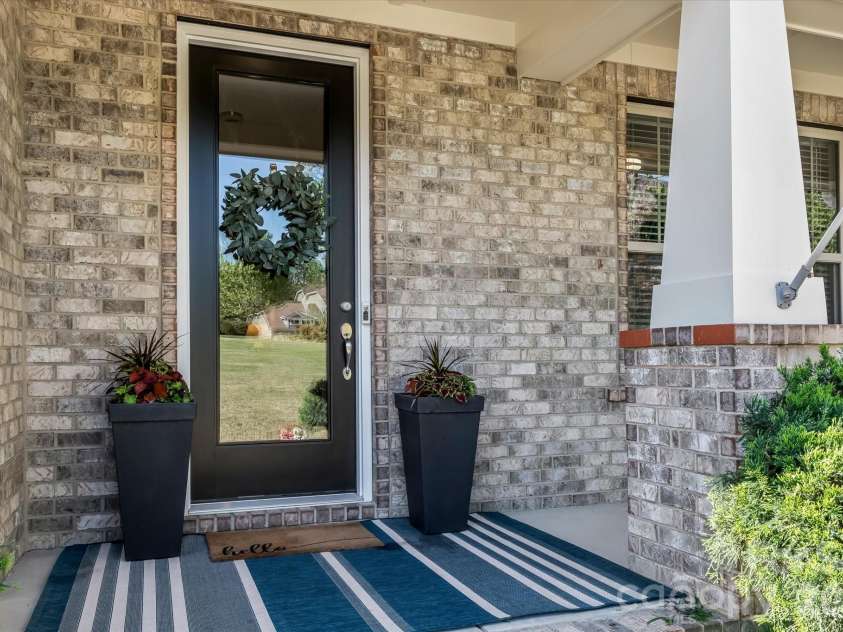 111 Abbeville Lane, Mooresville, NC 28117.  MLS# CAR4368339, YatesRealty ID 24809. Front Door