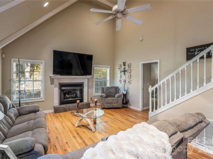 154 Presidential Drive, Waynesville, NC 28786.  MLS# CAR4316529, YatesRealty ID 2481. 