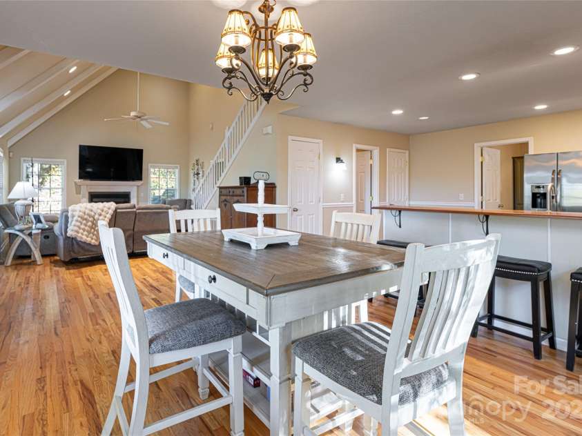 154 Presidential Drive, Waynesville, NC 28786.  MLS# CAR4316529, YatesRealty ID 2481. 