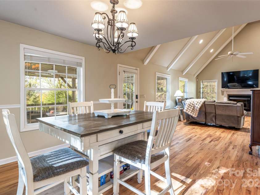 154 Presidential Drive, Waynesville, NC 28786.  MLS# CAR4316529, YatesRealty ID 2481. 