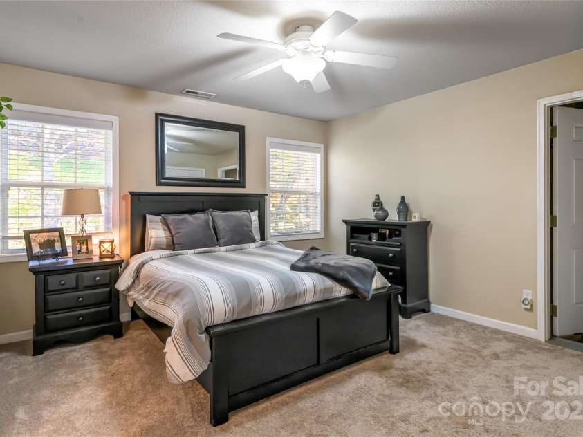 154 Presidential Drive, Waynesville, NC 28786.  MLS# CAR4316529, YatesRealty ID 2481. 