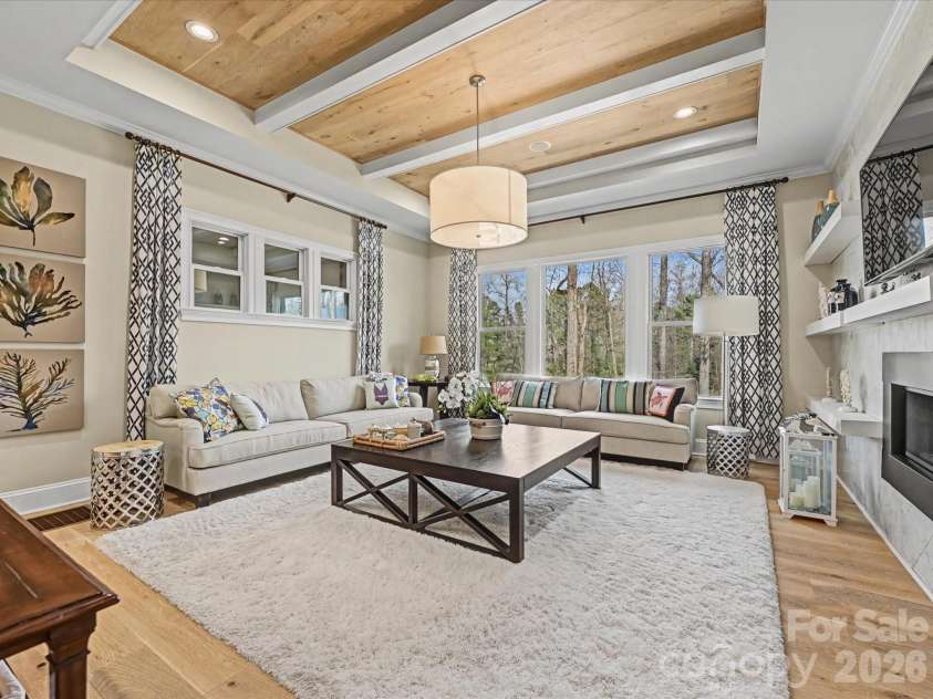 205 Pumpkin Seed Court, Matthews, NC 28104.  MLS# CAR4350087, YatesRealty ID 2481. Great Room