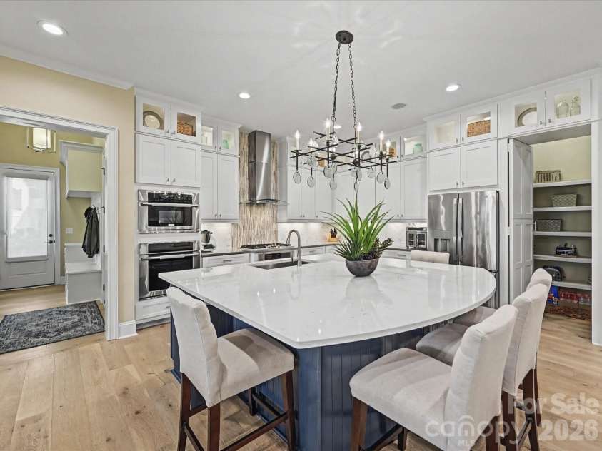 205 Pumpkin Seed Court, Matthews, NC 28104.  MLS# CAR4350087, YatesRealty ID 2481. Kitchen