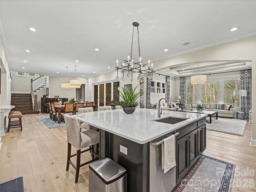 205 Pumpkin Seed Court, Matthews, NC 28104.  MLS# CAR4350087, YatesRealty ID 2481. Kitchen