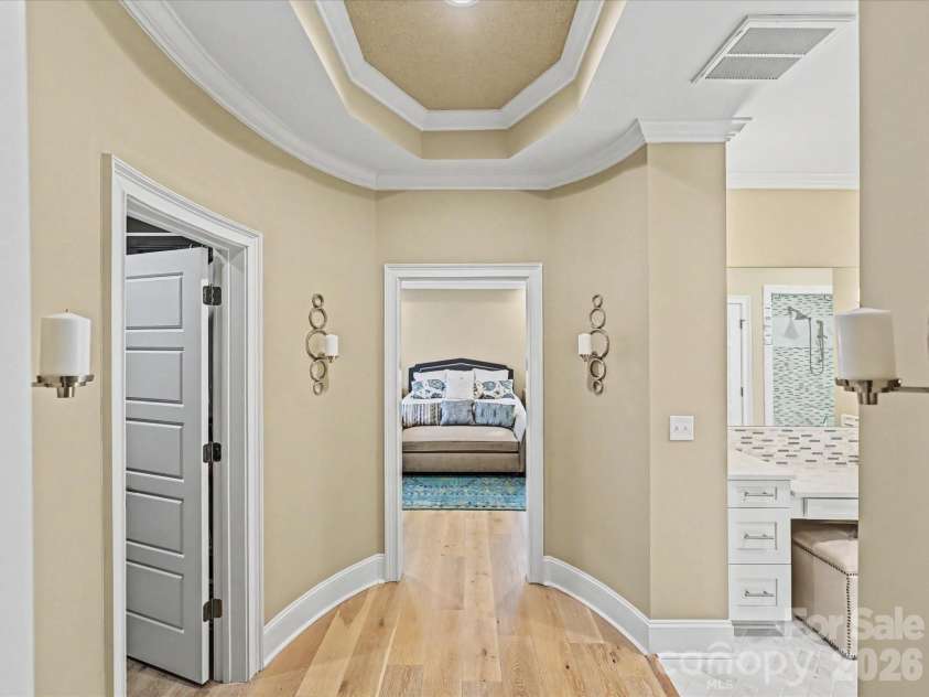 205 Pumpkin Seed Court, Matthews, NC 28104.  MLS# CAR4350087, YatesRealty ID 2481. Primary Bedroom Entry