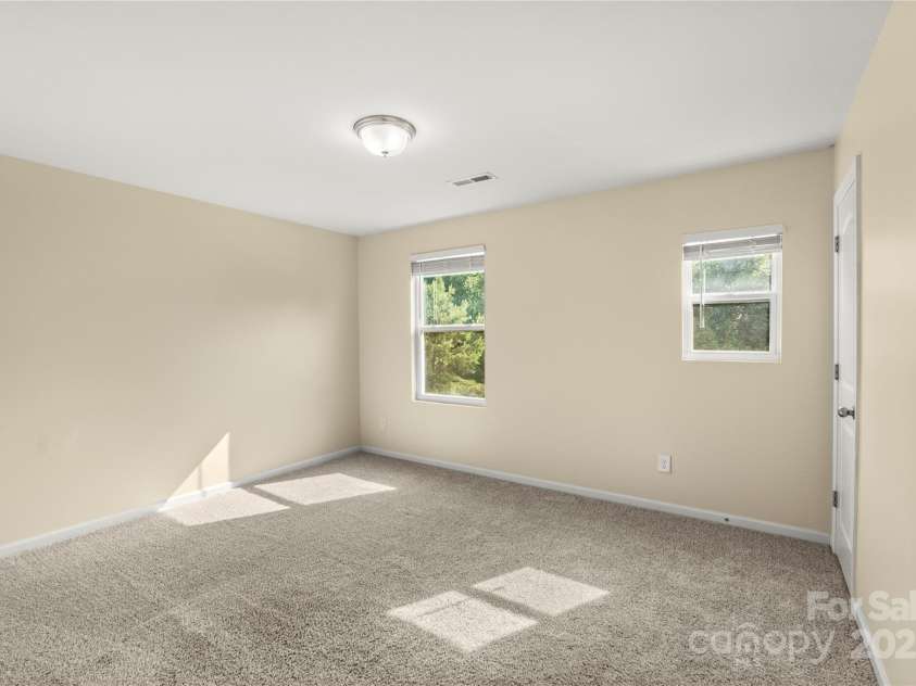 473 Wendover Drive, Salisbury, NC 28147.  MLS# CAR4271936, YatesRealty ID 24811. 