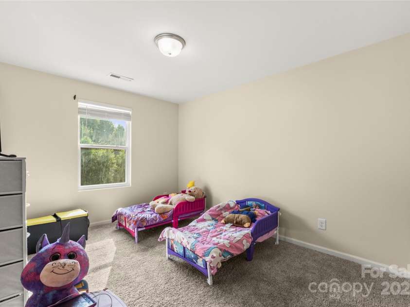 473 Wendover Drive, Salisbury, NC 28147.  MLS# CAR4271936, YatesRealty ID 24811. 