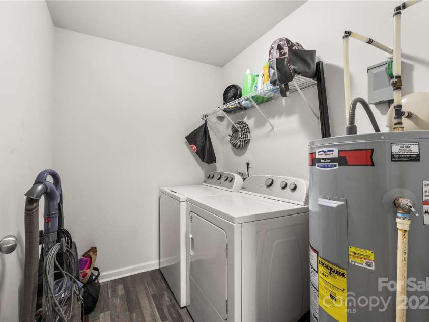 473 Wendover Drive, Salisbury, NC 28147.  MLS# CAR4271936, YatesRealty ID 24811. 