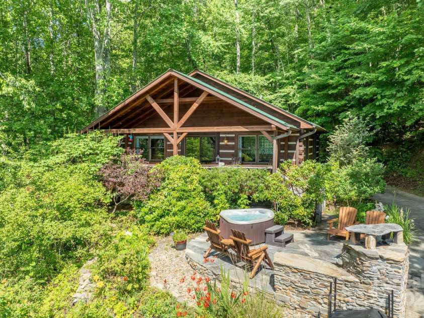 55 Bearwallow Road, Leicester, NC 28748.  MLS# CAR4278949, YatesRealty ID 24812. Front Exterior