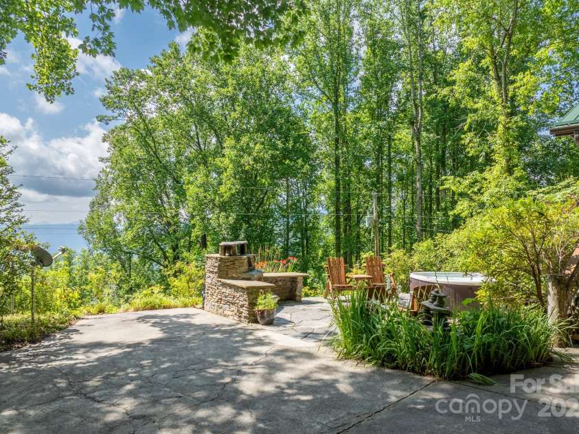 55 Bearwallow Road, Leicester, NC 28748.  MLS# CAR4278949, YatesRealty ID 24812. Patio Area