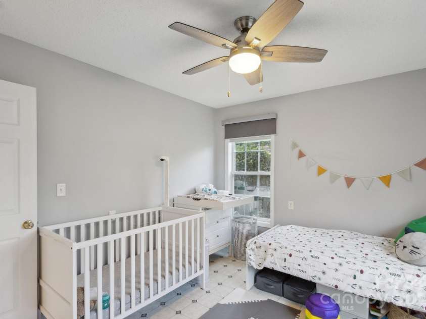 3721 Conway Avenue, Charlotte, NC 28209.  MLS# CAR4263986, YatesRealty ID 24813. 