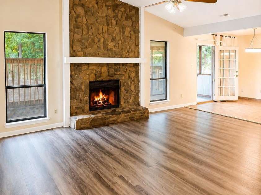 7636 Eastbourne Road, Charlotte, NC 28227.  MLS# CAR4384682, YatesRealty ID 24813. 