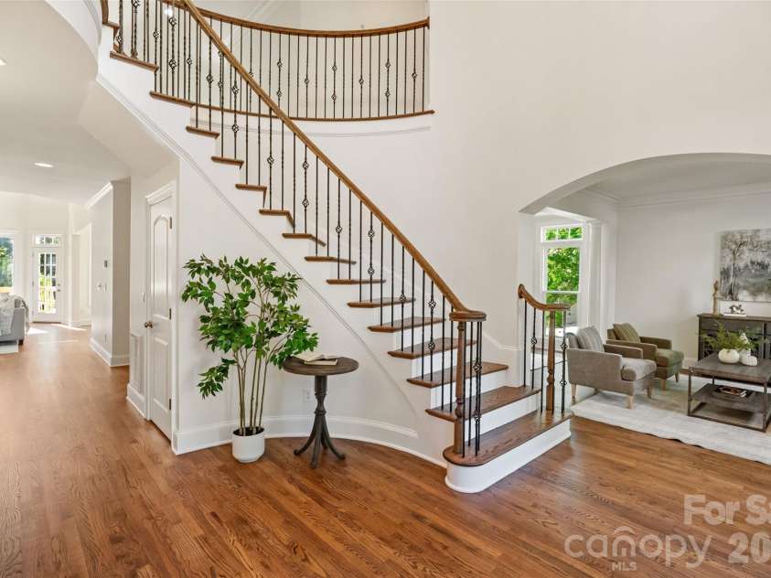 11204 Wescott Hill Drive, Huntersville, NC 28078.  MLS# CAR4384278, YatesRealty ID 24814. 
