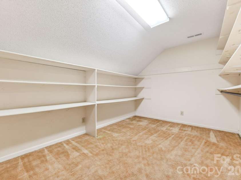 2804 Wimbledon Drive, Gastonia, NC 28056.  MLS# CAR4376535, YatesRealty ID 24815. 2nd bedroom MASSIVE closet!