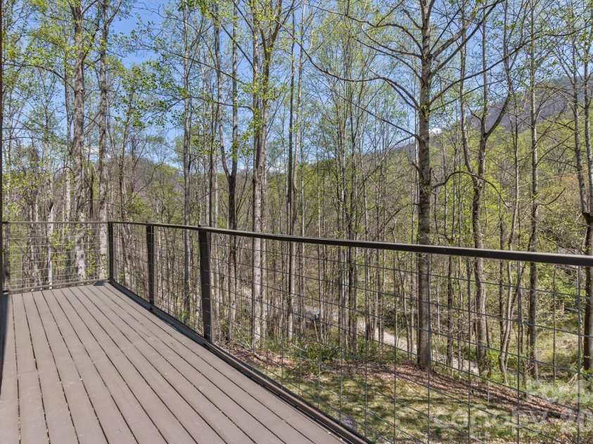 53 Benfield Road, Weaverville, NC 28787.  MLS# CAR4352245, YatesRealty ID 24816. 