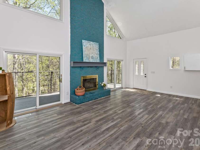 53 Benfield Road, Weaverville, NC 28787.  MLS# CAR4352245, YatesRealty ID 24816. 