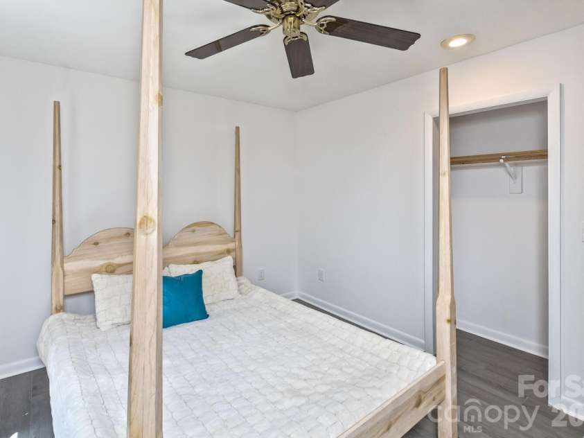 53 Benfield Road, Weaverville, NC 28787.  MLS# CAR4352245, YatesRealty ID 24816. 
