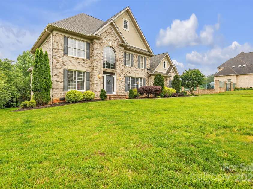 604 Gwendolyn Court, Granite Falls, NC 28630.  MLS# CAR4261551, YatesRealty ID 24816. 