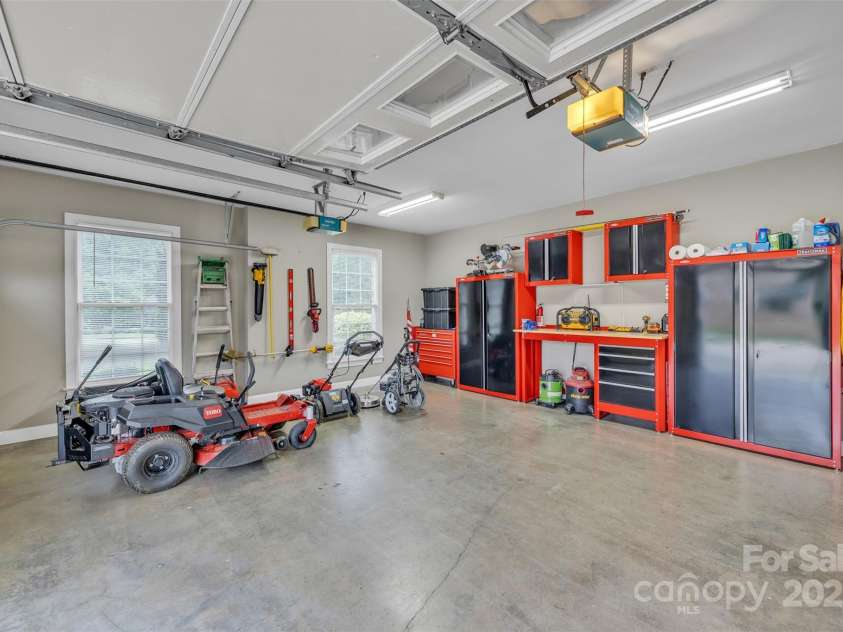 604 Gwendolyn Court, Granite Falls, NC 28630.  MLS# CAR4261551, YatesRealty ID 24816. 