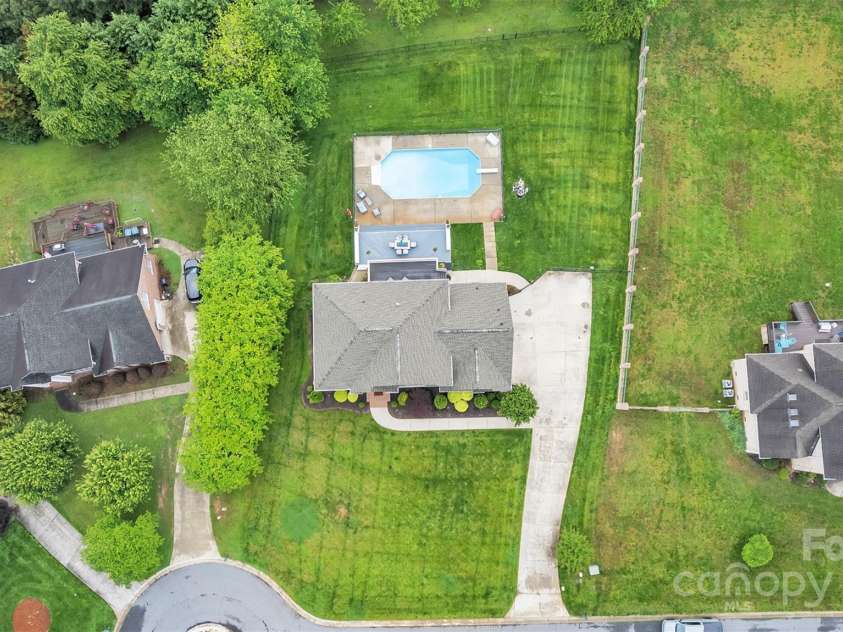 604 Gwendolyn Court, Granite Falls, NC 28630.  MLS# CAR4261551, YatesRealty ID 24816. 