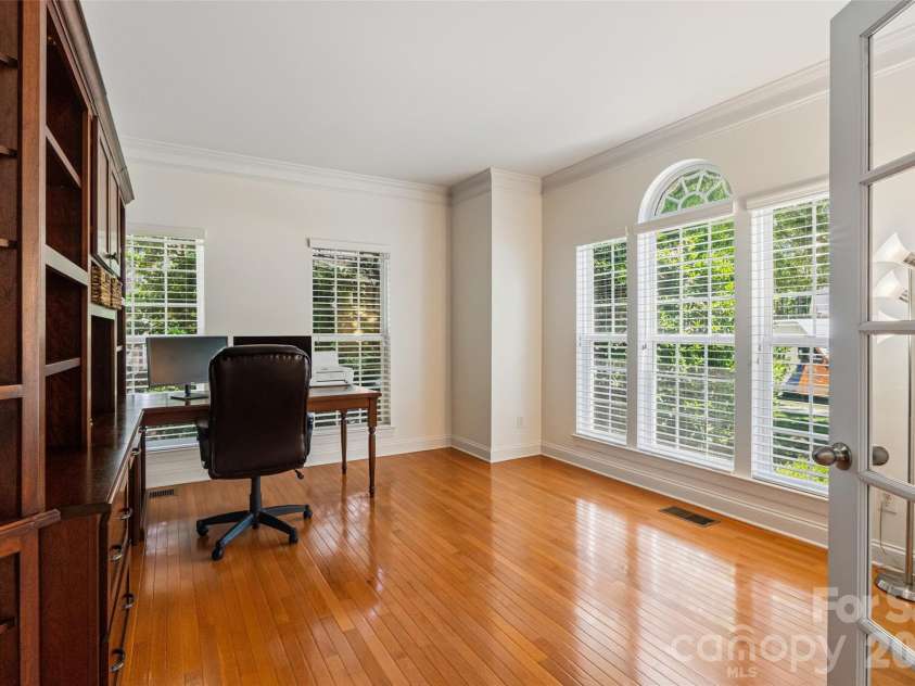 17808 Durrango Court, Charlotte, NC 28278.  MLS# CAR4383282, YatesRealty ID 24817. 