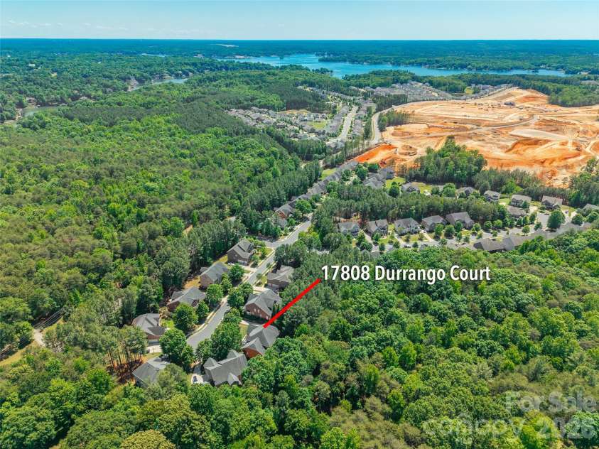 17808 Durrango Court, Charlotte, NC 28278.  MLS# CAR4383282, YatesRealty ID 24817. 
